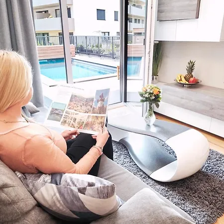 Kaiser - Wohnpark Graz-goesting Apartament