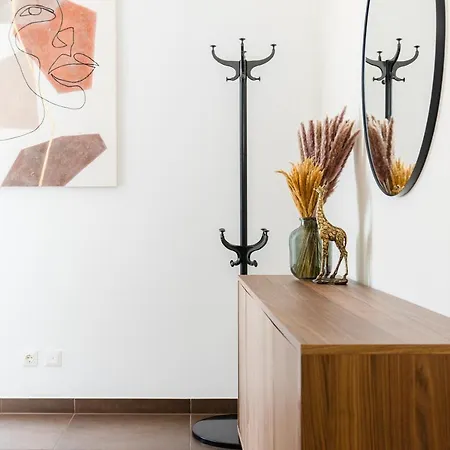 Kaiser - Wohnpark Graz-goesting Apartment