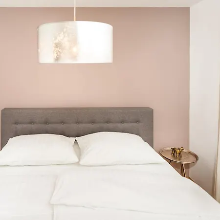 Kaiser - Wohnpark Graz-goesting * Graz